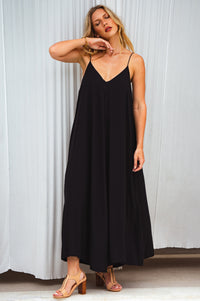 Silky Wind Strappy Maxi Dress