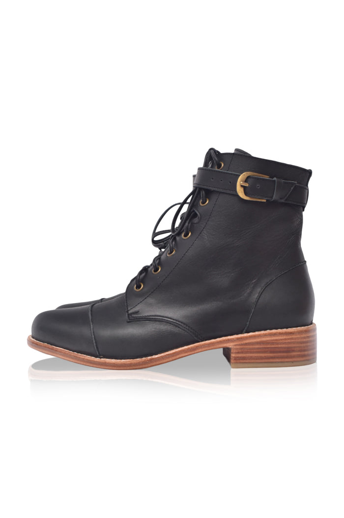 Valley Dream Lace Up Leather Boots