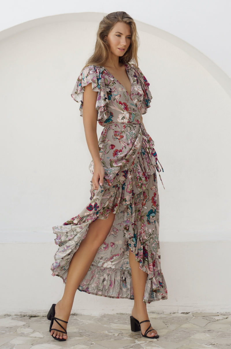 Carmen. Divine bohemian wrap maxi dress in floral print – ELF